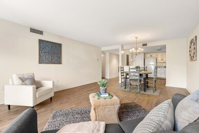 124 Place Ln, Woburn, MA 01801 - photo 5