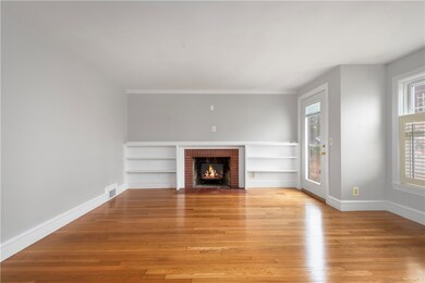 127 Prospect St, East Greenwich, RI 02818 - photo 7