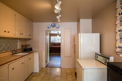 2905 E 8th St, Tucson, AZ 85716 - photo 7