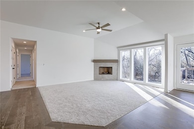 19995 W 221st St, Spring Hill, KS 66083 - photo 4