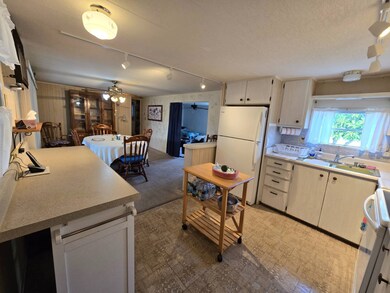 422 Zeeland St, North Fort Myers, FL 33903 - photo 7