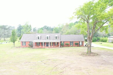73 Mayfield Rd, Laurel, MS 39443 - photo 2