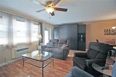 Fully Furnished w/ Queen Size Murphy Bed & Extra S