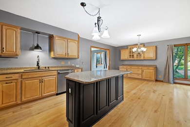 465 Dena Cir, Racine, WI 53402 - photo 7