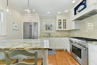 56 Walnut St, Milton, MA 02186 - photo 4