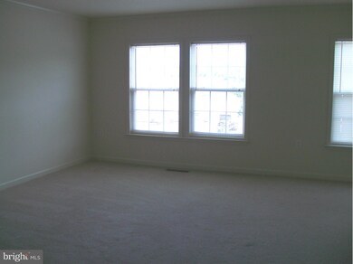 402 Hupps Hill Ct, Strasburg, VA 22657 - photo 6