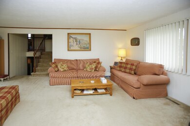 4704 hickory rd-103