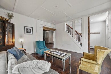 12 Bryant St, North Adams, MA 01247 - photo 3