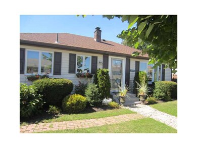 177 Cornell St, Cranston, RI 02920 - photo 2