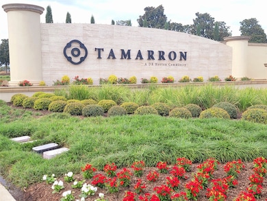 The front entrance is always so meticulously cared for.