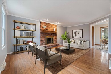 Hardwood floors, tall ceilings, plenty of natural