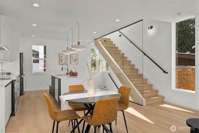 1223 N 48th St, Seattle, WA 98103 - photo 5