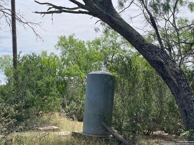 0000 Cr 327 Lot 8, Jourdanton, TX 78026 - photo 5