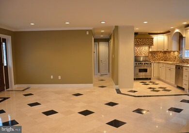 806 W Nettle Tree Rd, Sterling, VA 20164 - photo 3