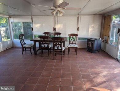 810 Foxwell Rd, Joppa, MD 21085 - photo 6