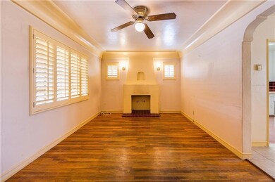 2512 Gold Ave, El Paso, TX 79930 - photo 5