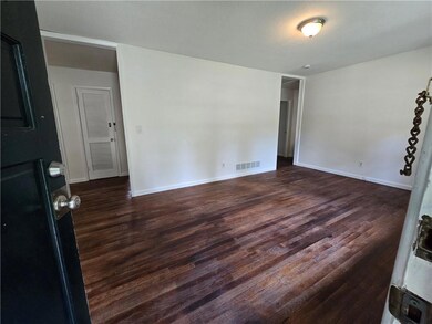 3231 Darlington Oak Dr, Atlanta, GA 30340 - photo 3