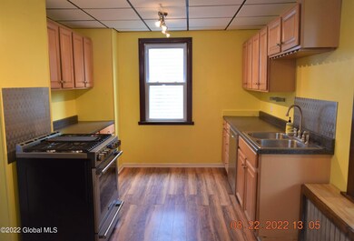52 Raymo St, Albany, NY 12209 - photo 7