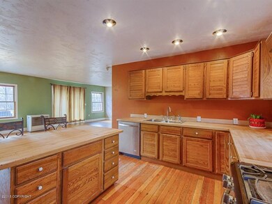 3555 S Bodenburg Loop, Palmer, AK 99645 - photo 4