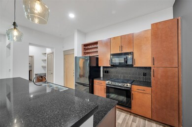 Lofts on Post Oak unit 1606, Houston, TX 77056 - photo 5