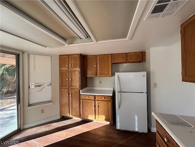 4137 Pierce Way, Las Vegas, NV 89110 - photo 5