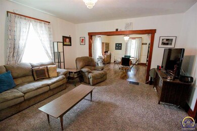 1001 SW Webster Ave, Topeka, KS 66604 - photo 6