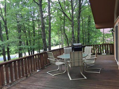 32 X12 Raised Deck