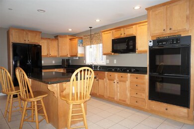 12 Sargent Dr, Hooksett, NH 03106 - photo 5