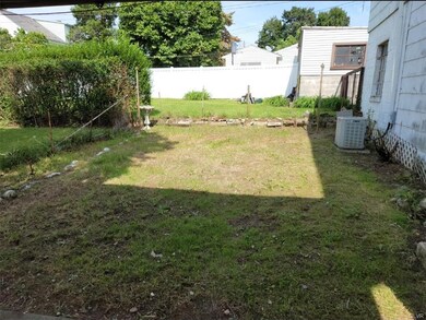 115 S Carlisle St, Allentown, PA 18109 - photo 4