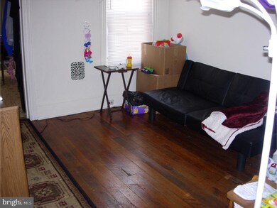 957 N 9th St, Reading, PA 19604 - photo 4