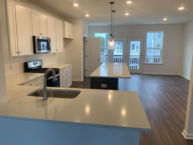 Recess Two tone kitchen 2