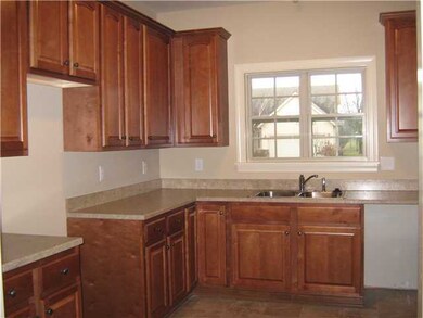 448 Terrace Dr, Marysville, OH 43040 - photo 2