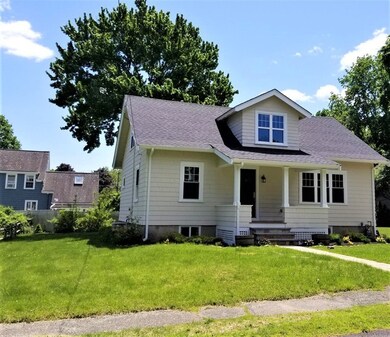 28 Thorpe Rd, Needham Heights, MA 02494 - photo 2