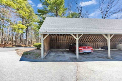 11 St James Place unit 1112, Nashua, NH 03062 - photo 3