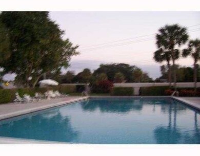 Swimming Pool/Hot Tub/Sauna