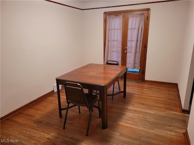 4820 Green Rd, Cleveland, OH 44128 - photo 7