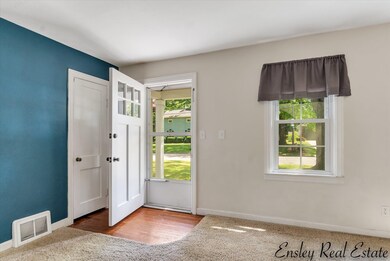 05-304 W High St-Windowstill Real Estate