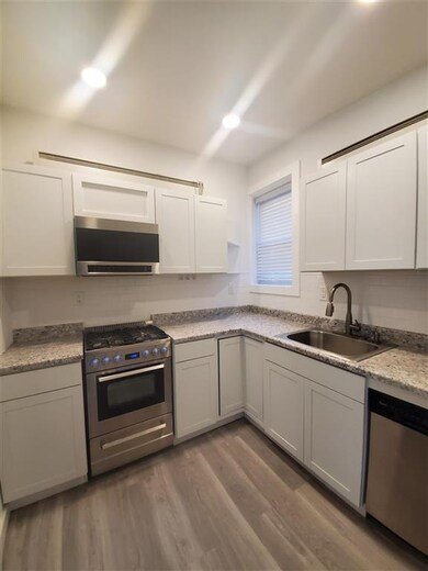 215 Mallory Ave unit Rear Apt, Jersey City, NJ 07304 - photo 3