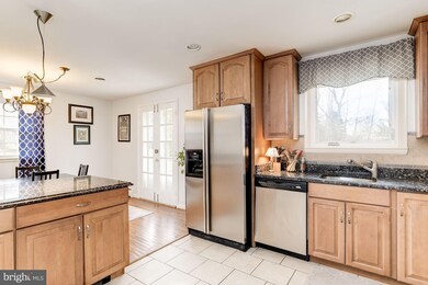 104 Brookridge Ct, Lutherville Timonium, MD 21093 - photo 5