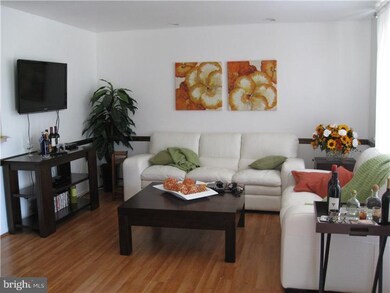 302 Oliphant Ln unit 302B, Mount Laurel, NJ 08054 - photo 5