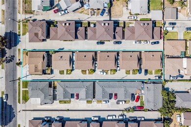 9523 Cedar St, Bellflower, CA 90706 - photo 6