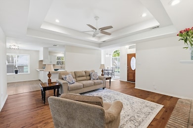 1306 Dahlia Dr, Grand Prairie, TX 75052 - photo 6