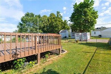 1322 Lincoln Ave, New Albany, IN 47150 - photo 4