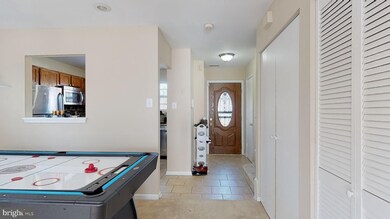 1014 Barnesbury Ct, Capitol Heights, MD 20743 - photo 5