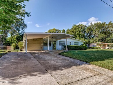 6744 Flopsy Ln, Jacksonville, FL 32210 - photo 4