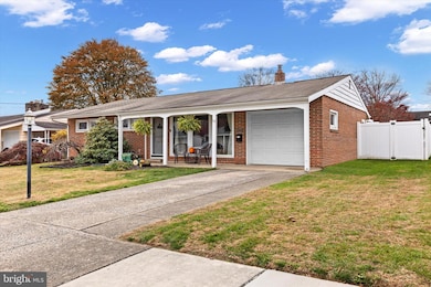 112 Runson Rd, Camp Hill, PA 17011 - photo 3