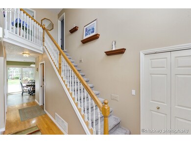 700 SW 27th Way, Troutdale, OR 97060 - photo 4