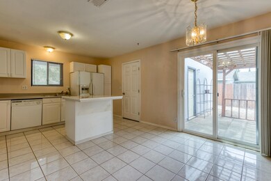 2298 Christian Ave, Redding, CA 96002 - photo 6