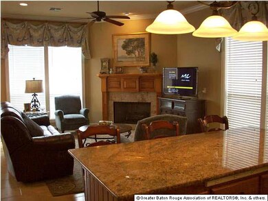 Keeping Area with fireplace