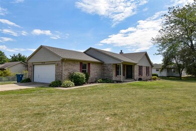 185 Glen Dee Ln, Roanoke, IN 46783 - photo 3